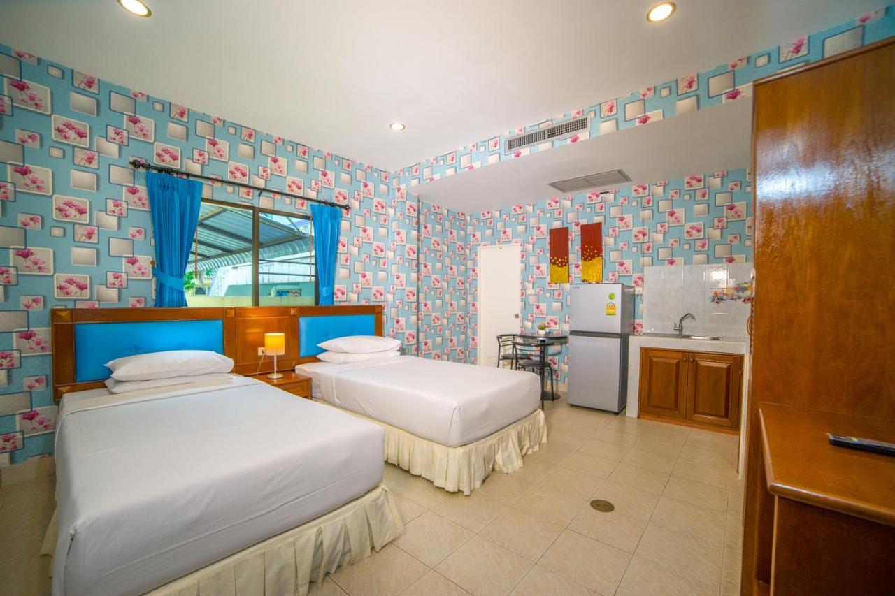 Kamala Phuket Guesthouse Exteriör bild
